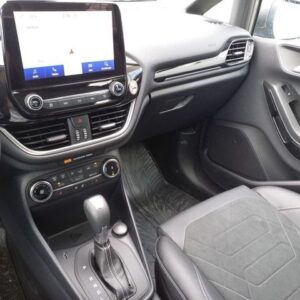 Fahrzeugabbildung Ford Fiesta 1.0 TITANIUM-X Automatik Navi,LED,Klimaa