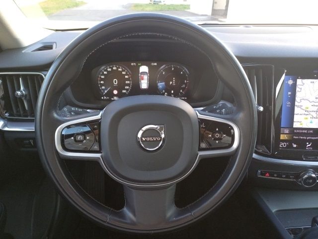 Volvo V60 Kombi R Design Plug-In Hybrid AWD ''Standhei