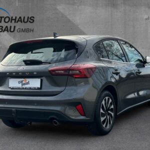 Fahrzeugabbildung Ford Focus Titanium
