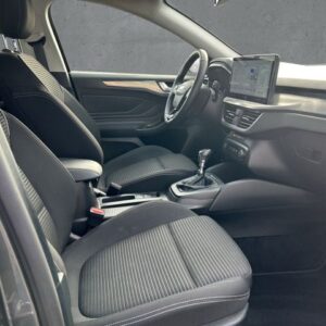 Fahrzeugabbildung Ford Focus Titanium