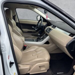 Fahrzeugabbildung Land Rover Range Rover Evoque Pure 2.2 eD4 scheckheftgepfle