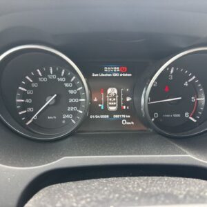 Fahrzeugabbildung Land Rover Range Rover Evoque Pure 2.2 eD4 scheckheftgepfle