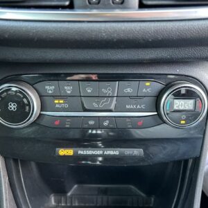 Fahrzeugabbildung Ford Puma ST-Line X Dachlackierung Kontrastfarbe