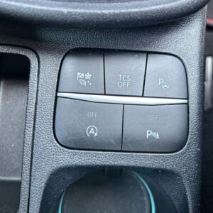 Fahrzeugabbildung Ford Puma ST-Line X Dachlackierung Kontrastfarbe