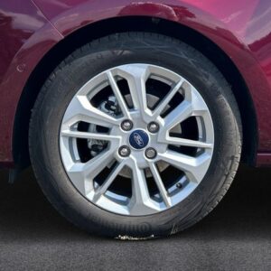 Fahrzeugabbildung Ford Fiesta Titanium 1.0l Automatik- sehr wenig km!