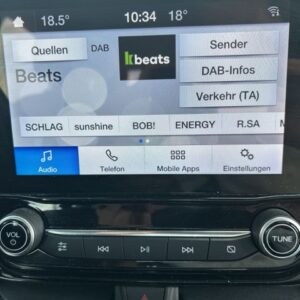 Fahrzeugabbildung Ford Fiesta Titanium 1.0l Automatik- sehr wenig km!