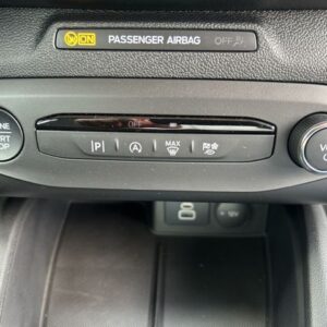 Fahrzeugabbildung Ford Focus Titanium 1.0 EcoBoost MHEV - Einparkassist