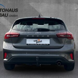 Fahrzeugabbildung Ford Focus Titanium