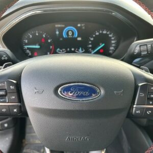 Fahrzeugabbildung Ford Focus Turnier ST-Line 1,5l-Autom. - LMF,Navi,ACC